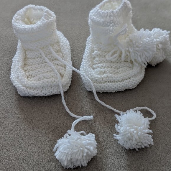 Handmade Knitted White Baby Booties - Picture 1 of 6
